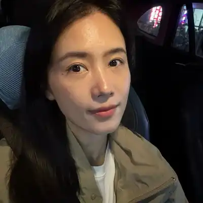 任彤